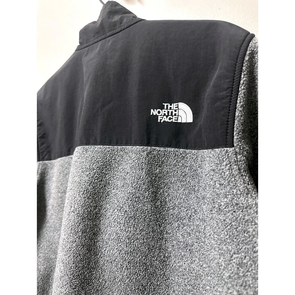 The North Face Men’s Denali Polartec Fleece Jacket Gray‎ Black Full Zip Small